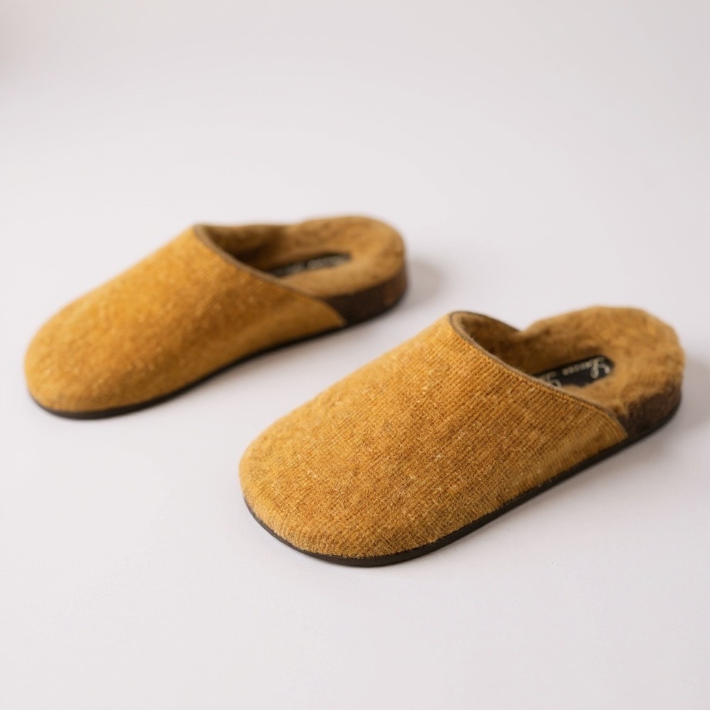 Lauren Lorraine Lizzy Clog Slides in Rose Gold